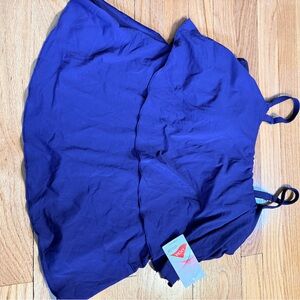 Lands’ End Navy Tankini Top | Size 10-12 | NWT | Tummy Control Swim Top